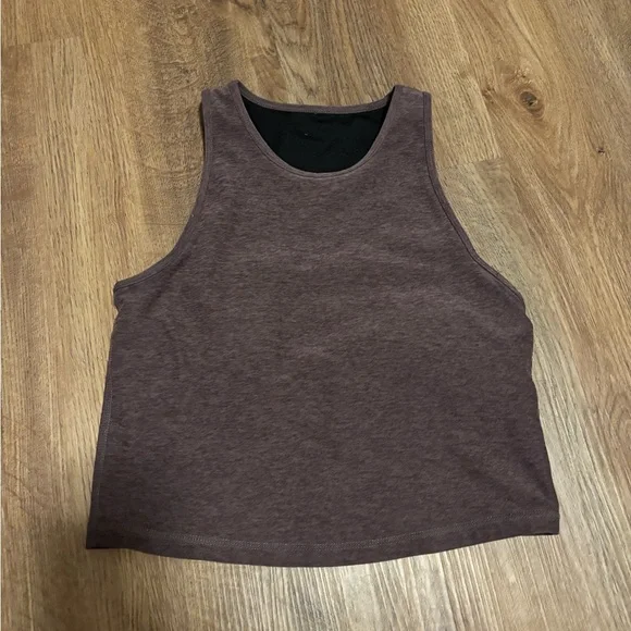 Women's Vuori purple elevation tank size small - Picture 1 of 2